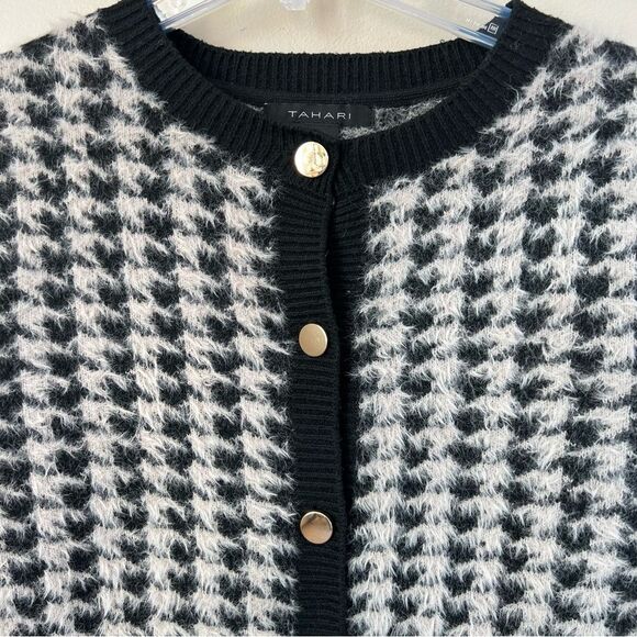 Tahari Women's Black White Soft Fuzzy Eyelash Houndstooth Cardigan Sweater Large - Picture 2 of 11